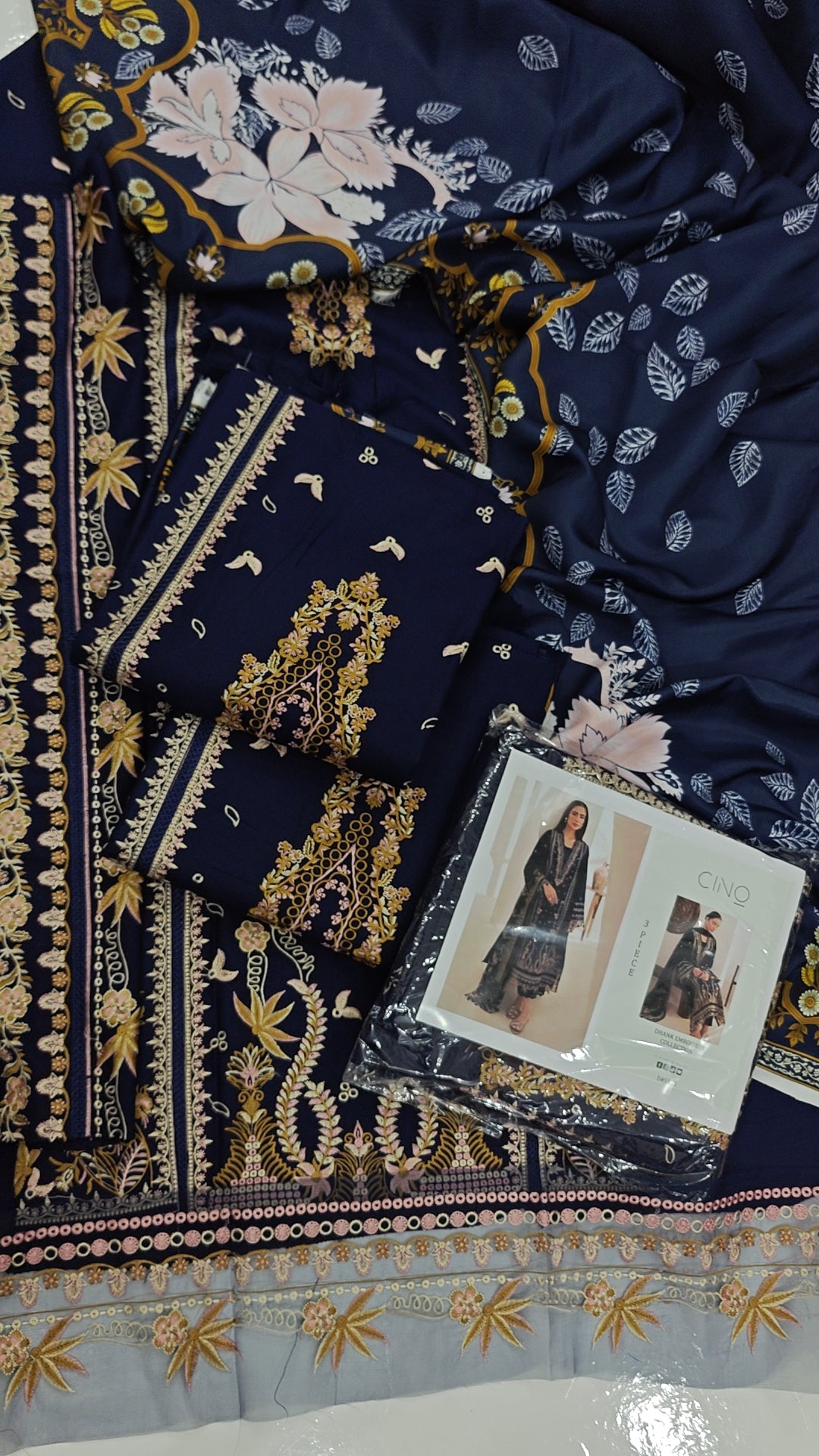 BLUE SHADE MOST VIRAL DRESS IN DHANAK WOOL STUFF 3PCS DRESS