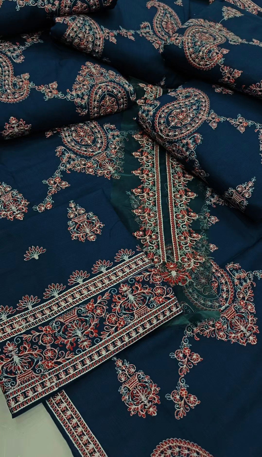 BREEZE WINTER DRESS IN DHANAK WOOL STUFF VERY CHEAP PRICE