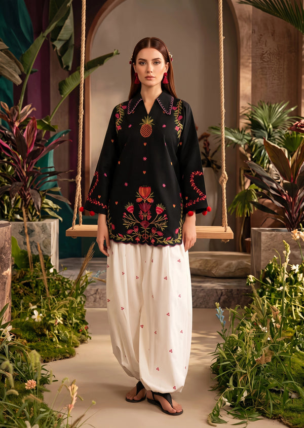 RAIZ NEW WINTER DRESS 2PCS IN CONTRESS BLACK & WHITE IN VERY CHEAP PRICE